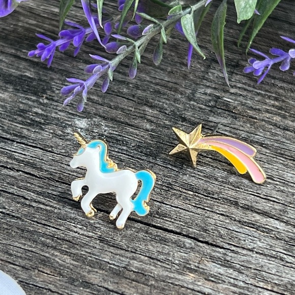 chic tulip boutique Jewelry - Unicorn Earrings Inspired earrings Stud Cute Shooting Star Earrings cute horse